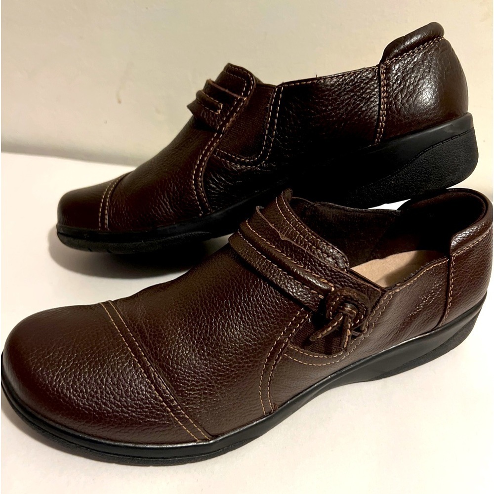 Clarks Cheyn Madi Dark Brown Leather Slip-On Loafer Women's Size 7.5 M